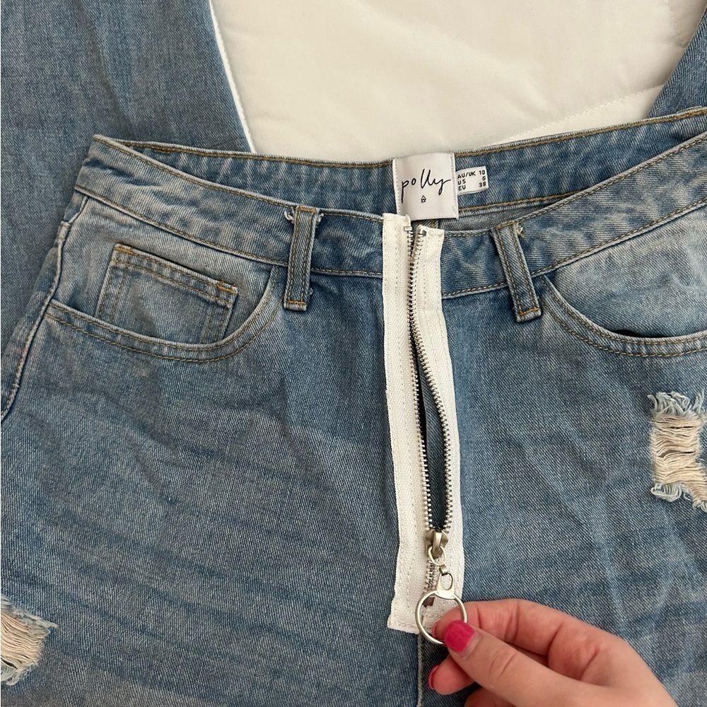 princess polly high waisted jeans - Picture 3 of 5